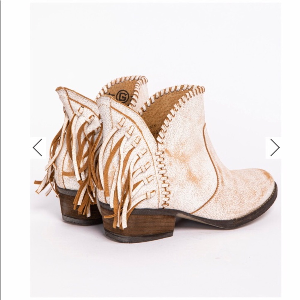 CIRCLE G BOOTIES